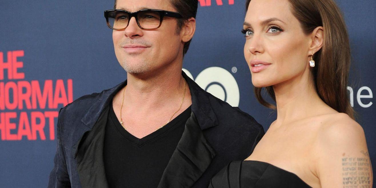 Skådespelarna Brad Pitt and Angelina Jolie har lyckats nå en överenskommelse efter den tuffa skilsmässan. Arkivbild.