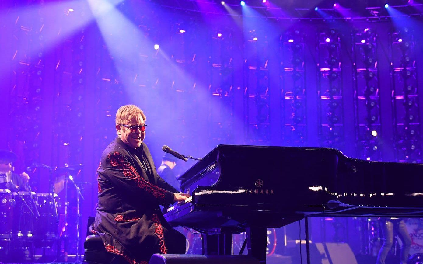 Elton John (på bilden i London i september) fyller 70 år 2017 och ska bland annat hyllas i Varberg i februari. Bild: Mark Allan