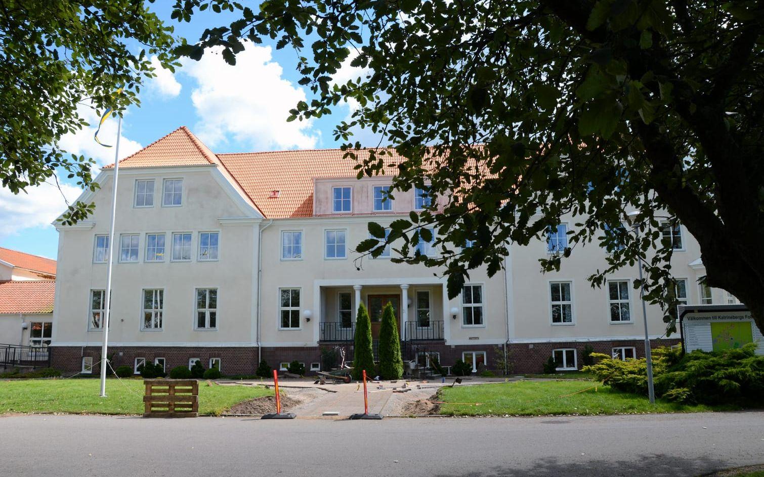 Katrinebergs folkhögskola. Det var här som redaktören tyckte att mötesdeltagarna var alltför dystra. Bild: Håkan Bergström