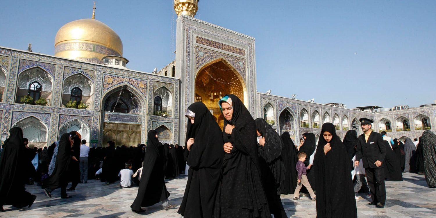 En kulturpolitiker i den konservativa staden Mashhad, Iran, har gripits till följd av att ungdomar dansat offentligt. Arkivbild.