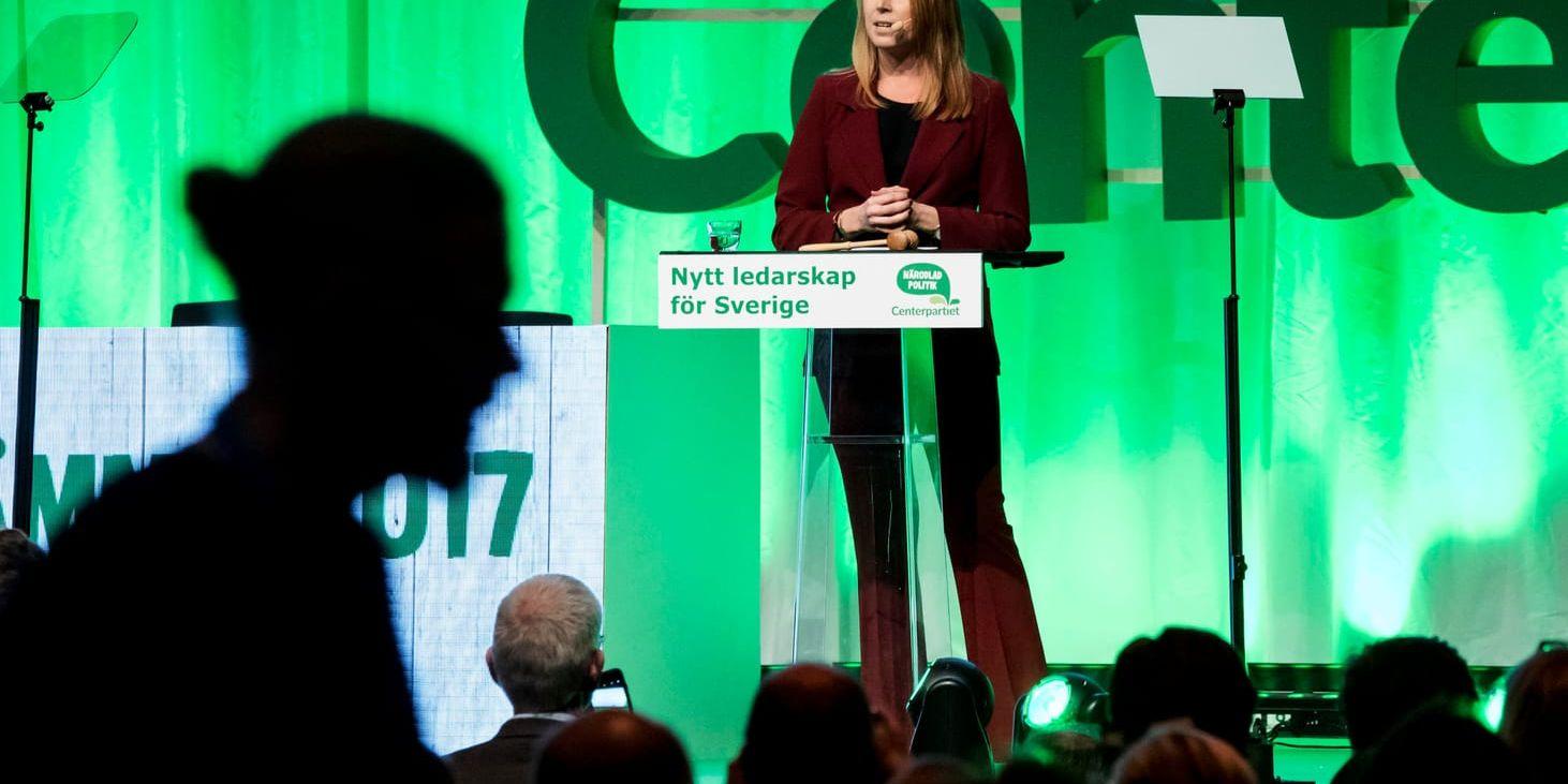 Centerns partiledare Annie Lööf och den övriga partiledningen har fått stöd för de flesta av sina förslag på partistämman. Arkivbild.