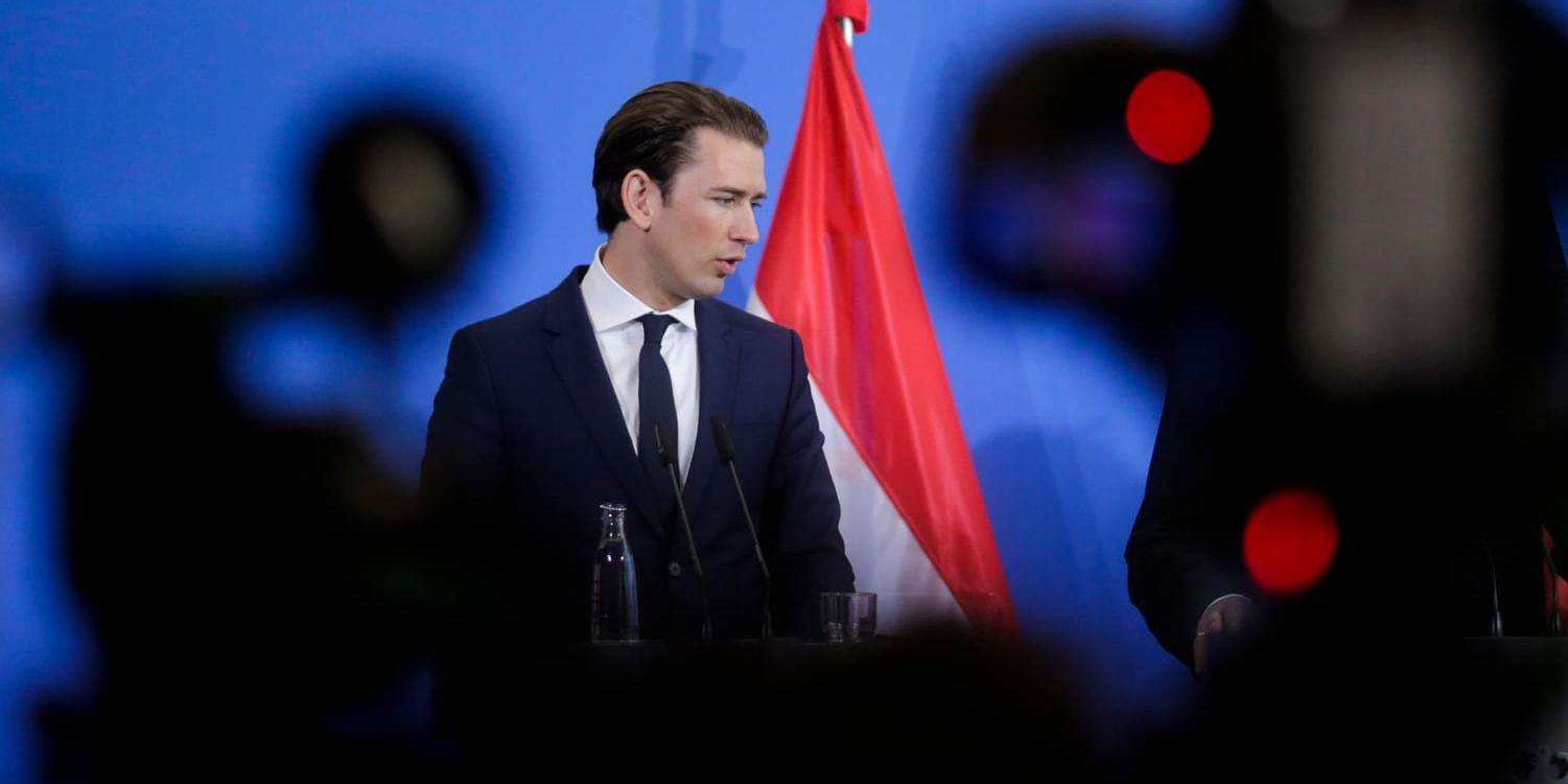 Österrikes förbundskansler Sebastian Kurz håller i klubban på EU:s ministermöten fram till årsskiftet.