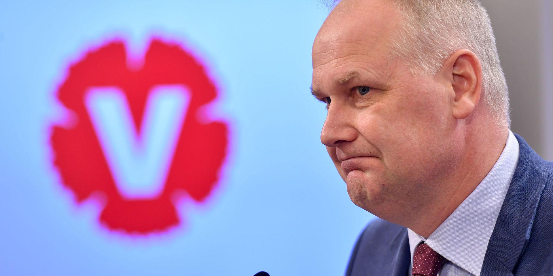 Vänsterpartiets partiledare Jonas Sjöstedt håller pressträff. Foto: Henrik Montgomery / TT