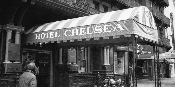 New Yorks anrika Chelsea Hotel auktionerar ut 55 hotelldörrar till rum där stjärnor bott. Arkivbild.