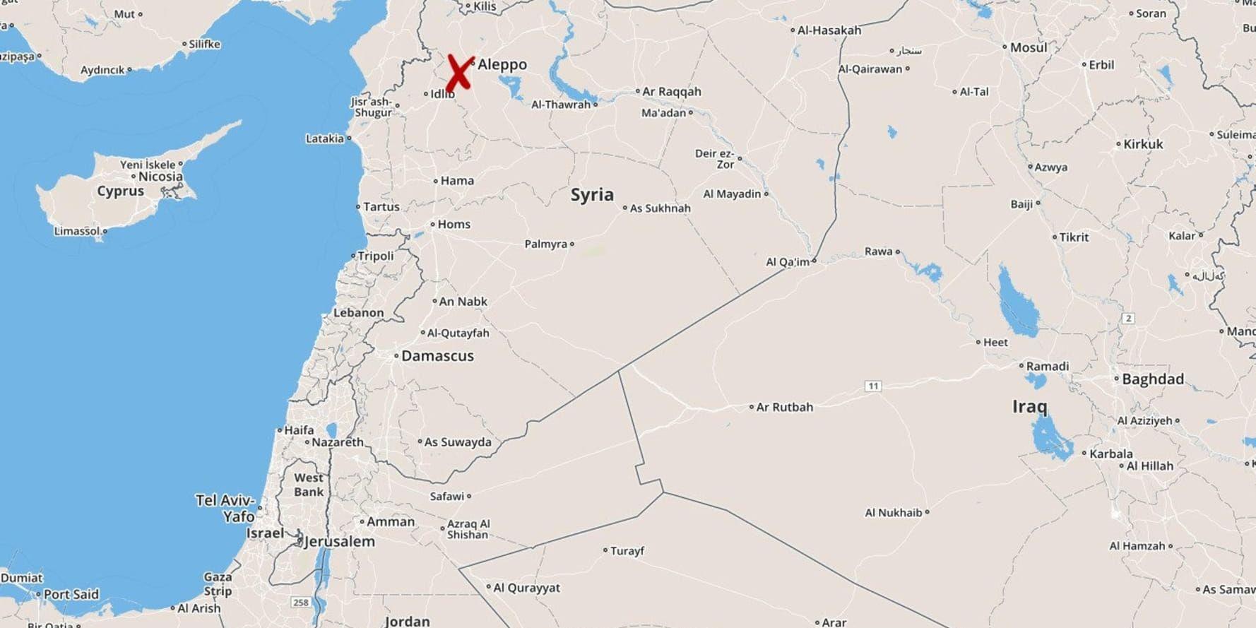 Israeliska raketer har träffat syriska mål utanför Aleppo.