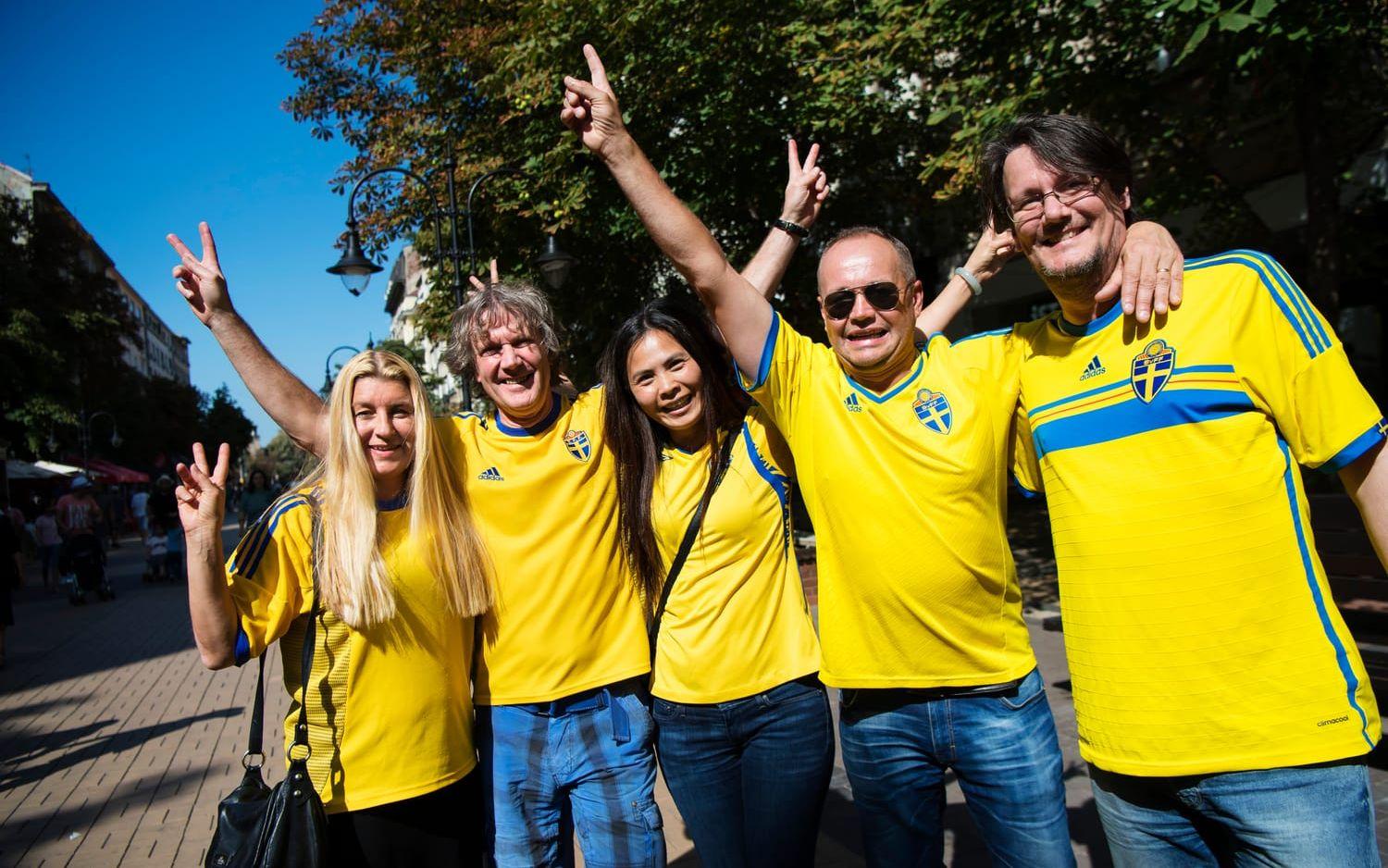 De svenska fansen är på plats för att stötta landslaget. Bild: Bildbyrån
