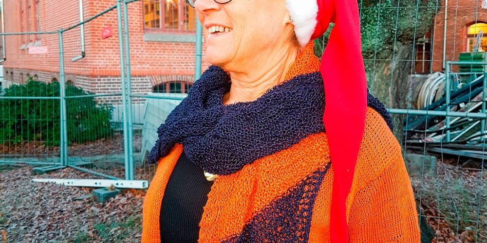 Ann-Charlotte Stenkil ser fram emot en fröjdefull jul. "Det är ett väldigt högt tempo för alla i kommunen, julen behövs för att ladda batterierna", säger hon. BILD: Conny Bengtsson