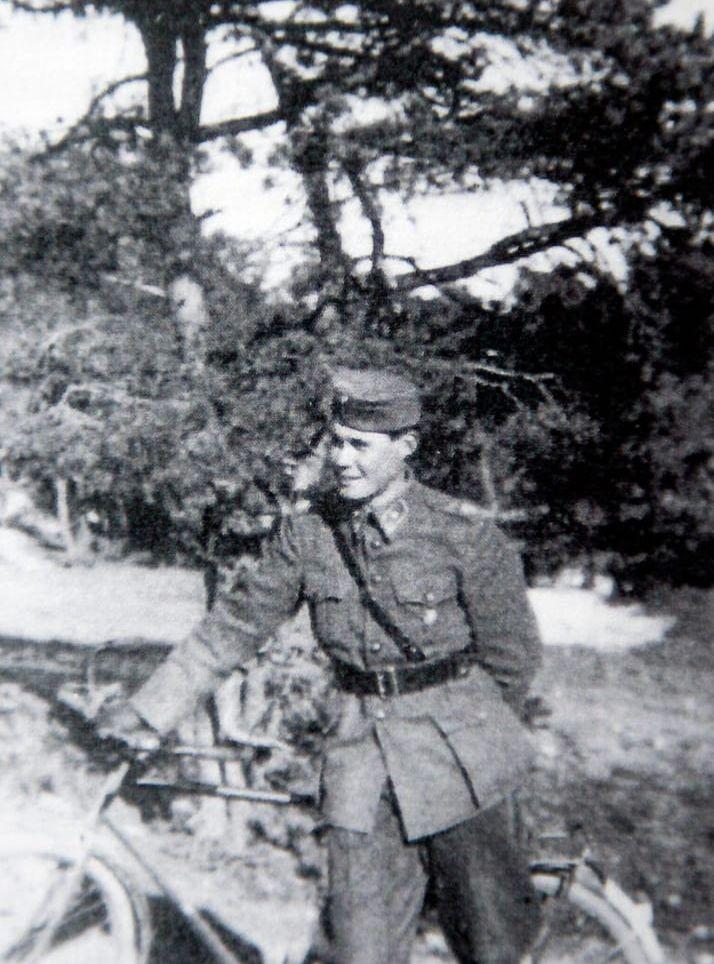 När det så kallade Fortsättningskriget bröt ut 1941 var Axel chef över en pluton som skulle hjälpa till att återerövra Karelen. Bild: Privat