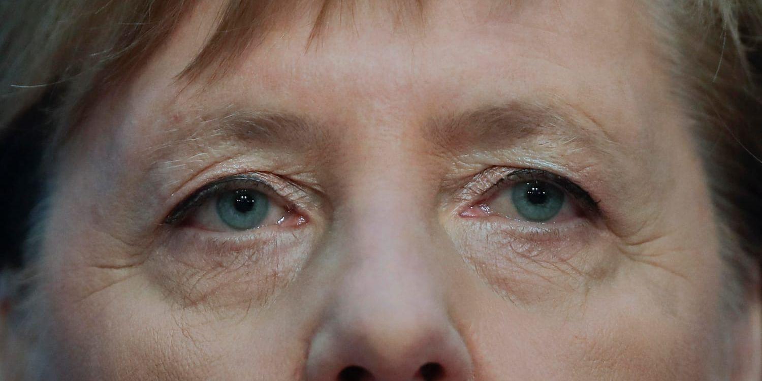 Angela Merkel under måndagens presskonferens.