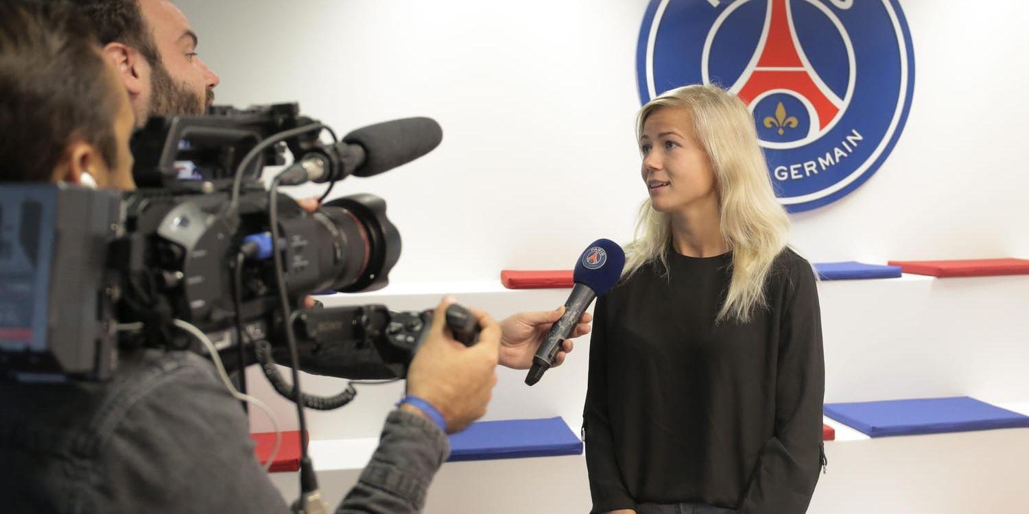 Hanna Glas intervjuas efter att övergången till PSG blivit offentlig.