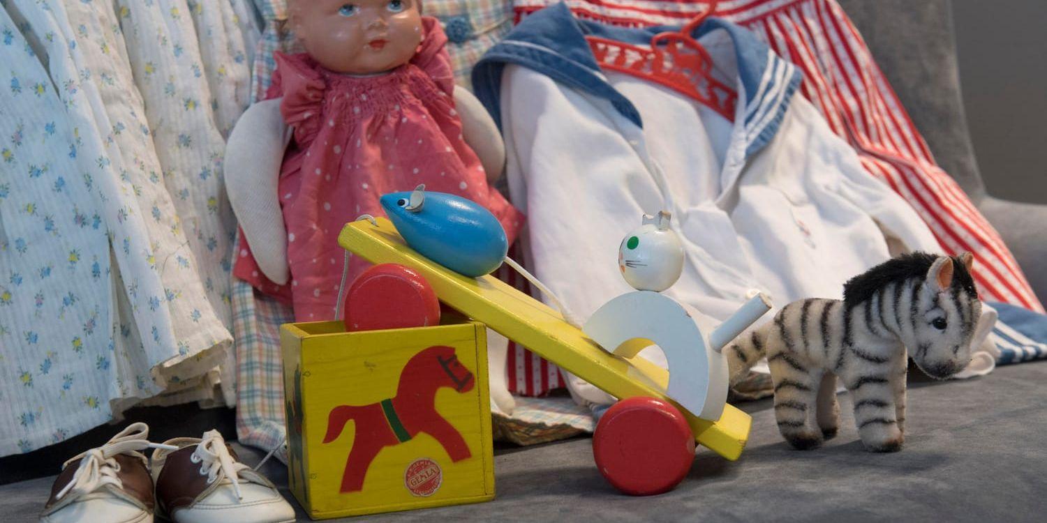 Den som gillar barnkläder och leksaker från förr kan shoppa loss på Retrobarnloppisen.