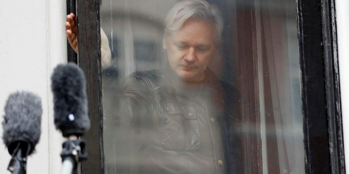 Wikileaksgrundaren Julian Assange bor sedan sex år tillbaka på Ecuadors ambassad i London. Arkivbild.