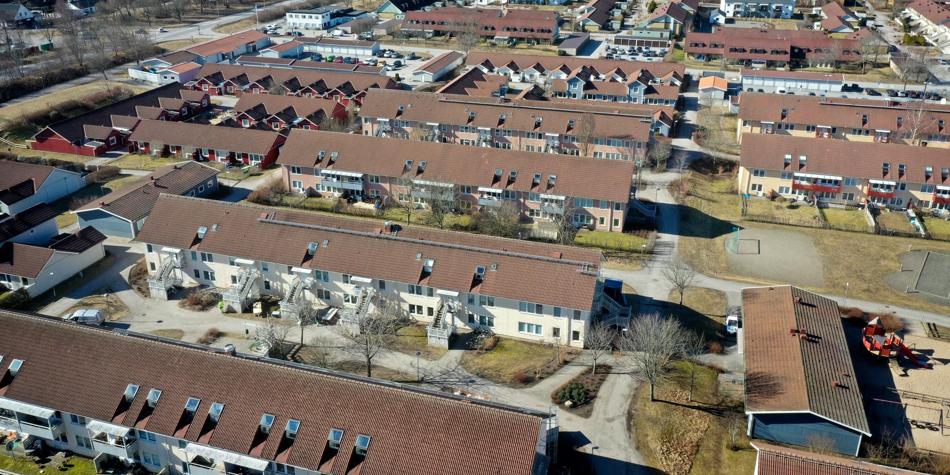Drönarvy över Håstensområdet sedd från Skånegatan.
