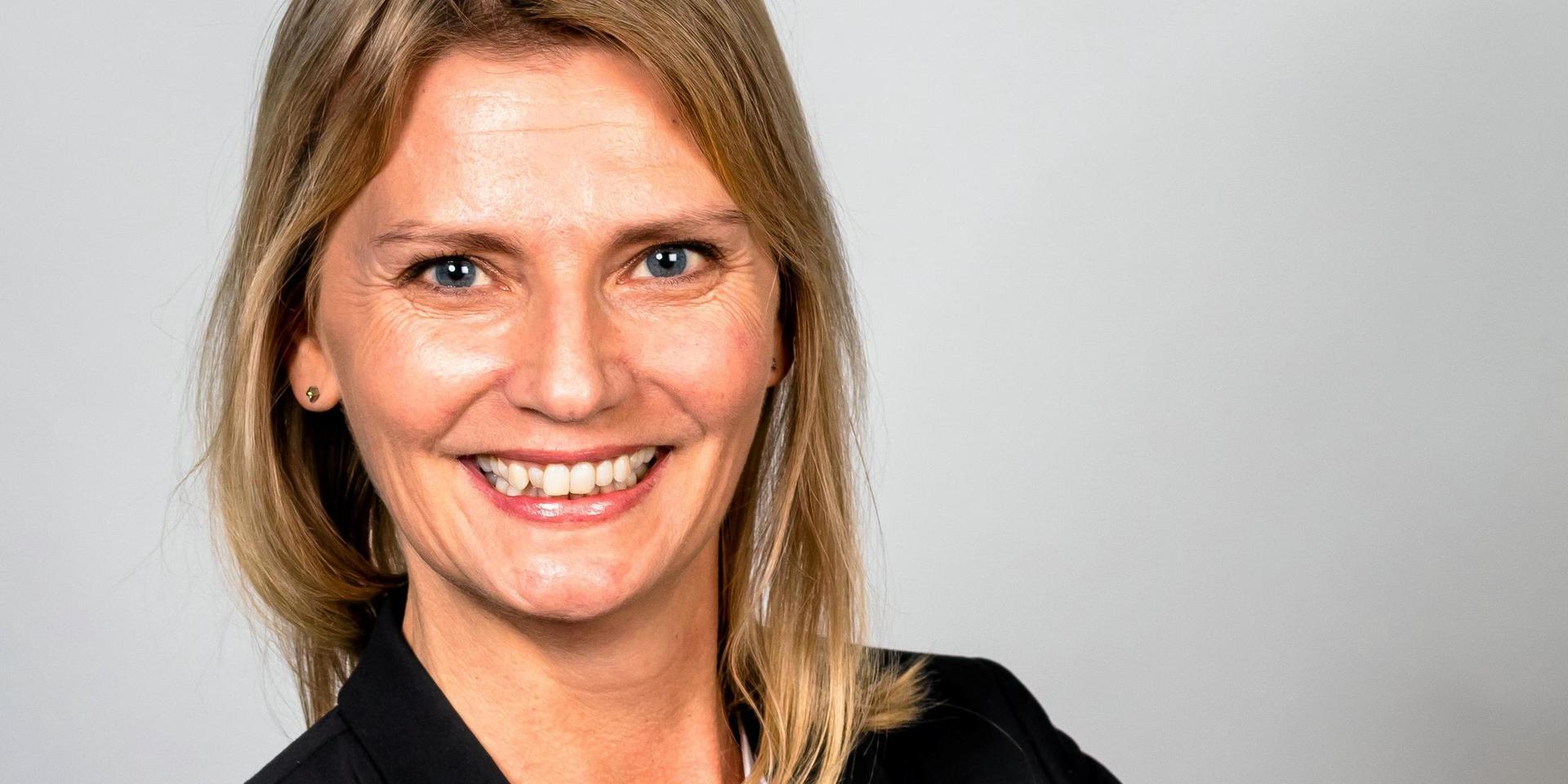Annica Rasch, ansvarig för försälning och marknadsföring av den nya tillverkningen på Bruket i Hyltebruk.