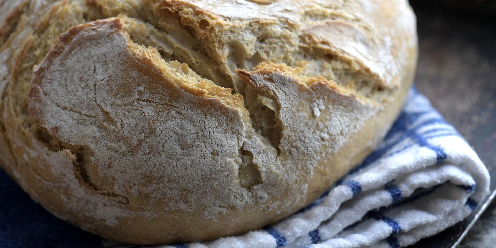 En varm macka är alltid rätt. Ladda med gott bröd, ost och valfritt pålägg.