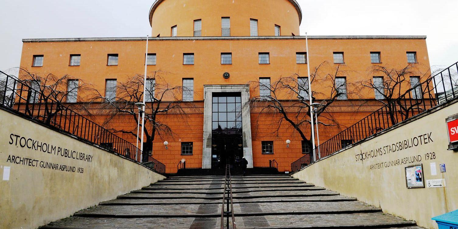 En fjärdedel av landets kommuner får minskade biblioteksbudgetar 2019. Arkivbild: Stadsbiblioteket i Stockholm.