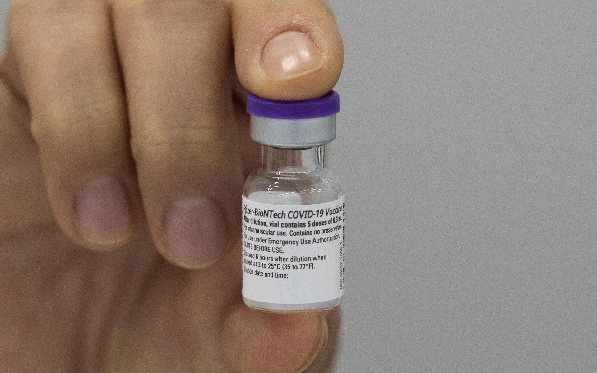 Vaccinet från Pfizer/Biontech ska börja delas ut på äldreboenden i Varberg på tisdag.