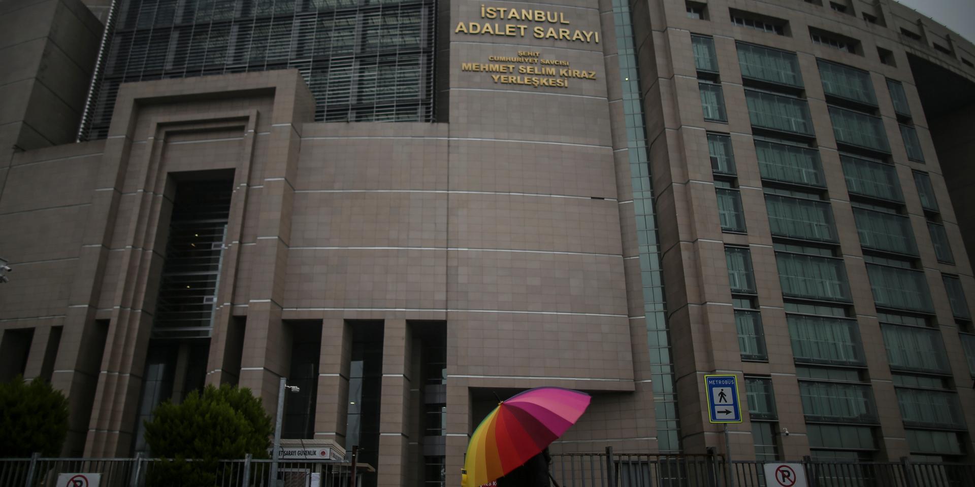 Osman Kavalas fall tas upp i rätten i Istanbul två dagar före Europarådets tidsfrist går ut. Arkivbild.