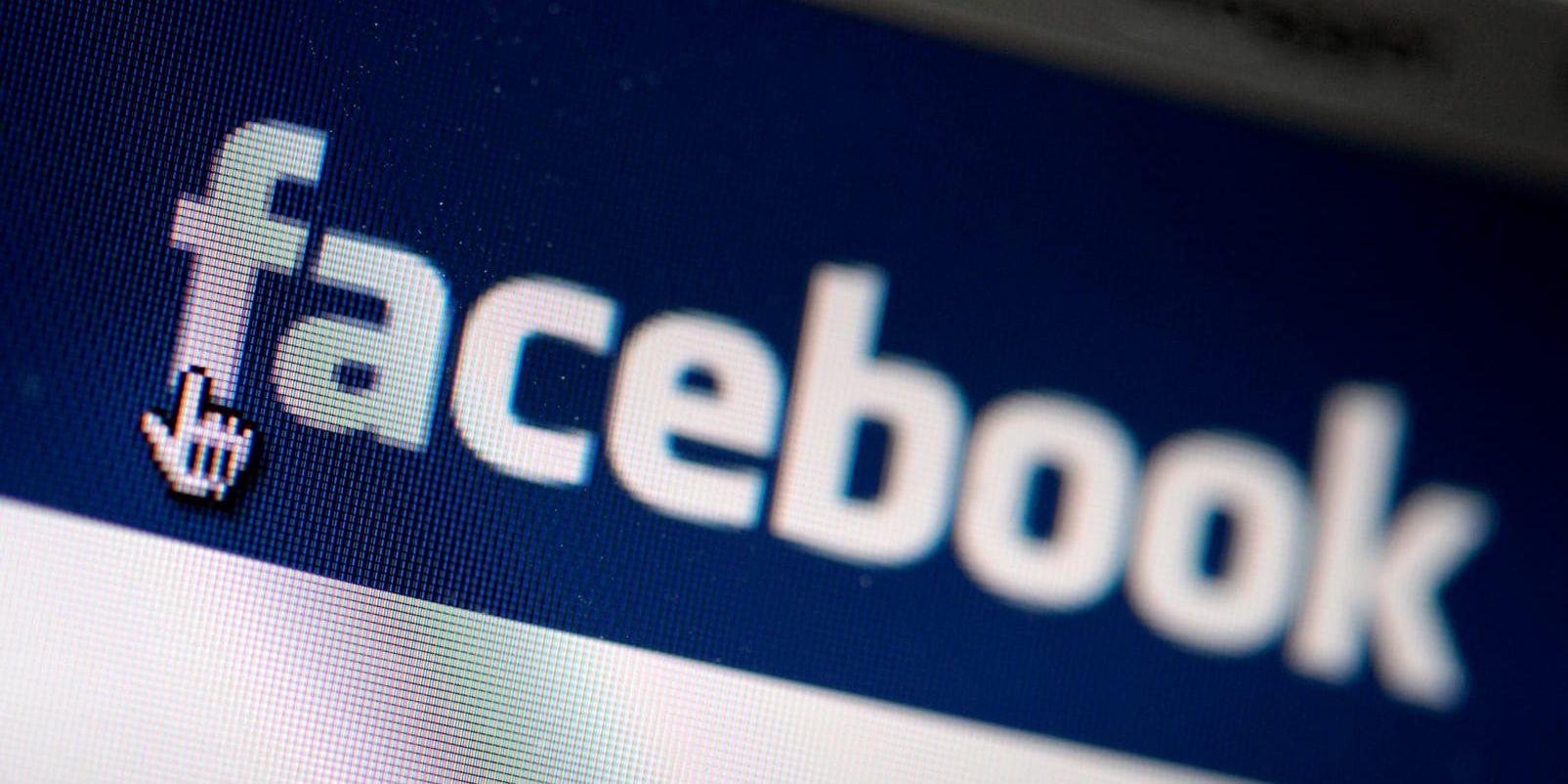Sociala mediejätten Facebook har vid flera tillfällen fått kritik för arbetet mot att bekämpa att falska nyheter sprids via kanalen. Arkivbild.