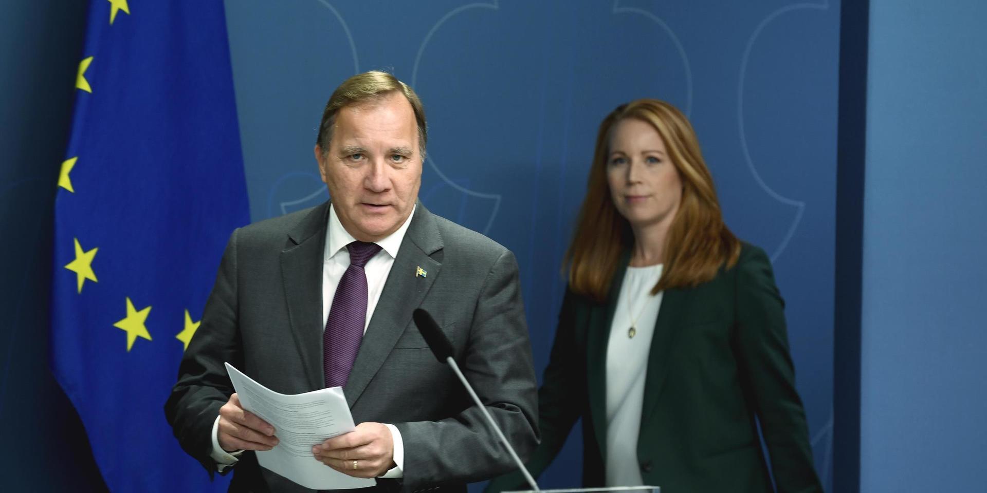 STOCKHOLM 20200907
Statsminister Stefan Löfven (S) och Annie Lööf, partiledare för Centerpartiet, håller en pressträff i Rosenbad.
Foto: Pontus Lundahl / TT kod 10050