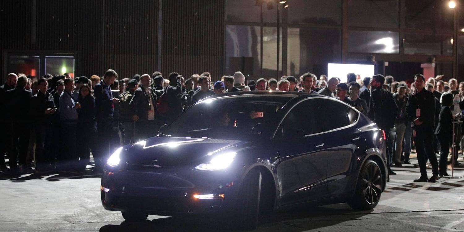 Teslas Model Y presenterades i Hawthorne, Los Angeles.