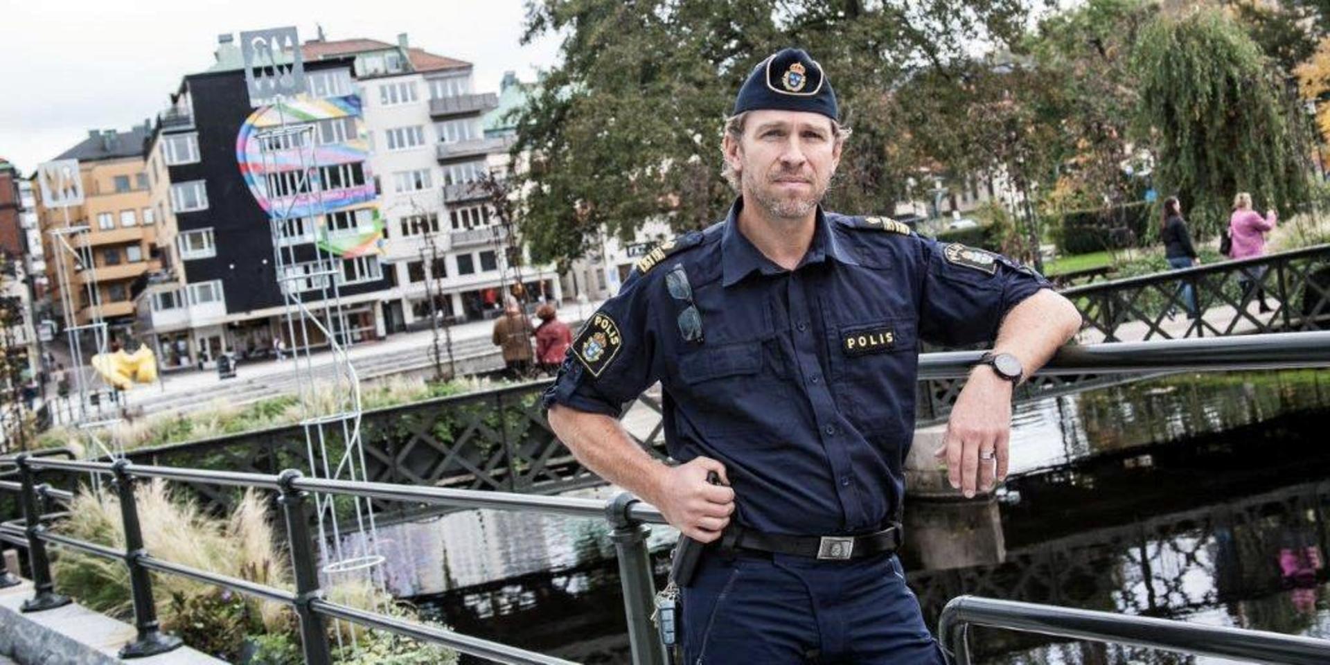 Tomas Stakeberg Jansson har haft fullt upp med gängkriminaliteten i Borås, som har minskat.