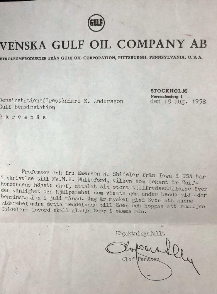 Ett brev som gjorde Sigurd och Helga Andersson stolta. Högsta hönset på Gulf fick kännedom om Skrea motells gästvänlighet när paret professor och fru Emerson W. Shideler från Iowa besökte motellet i juli 1958.