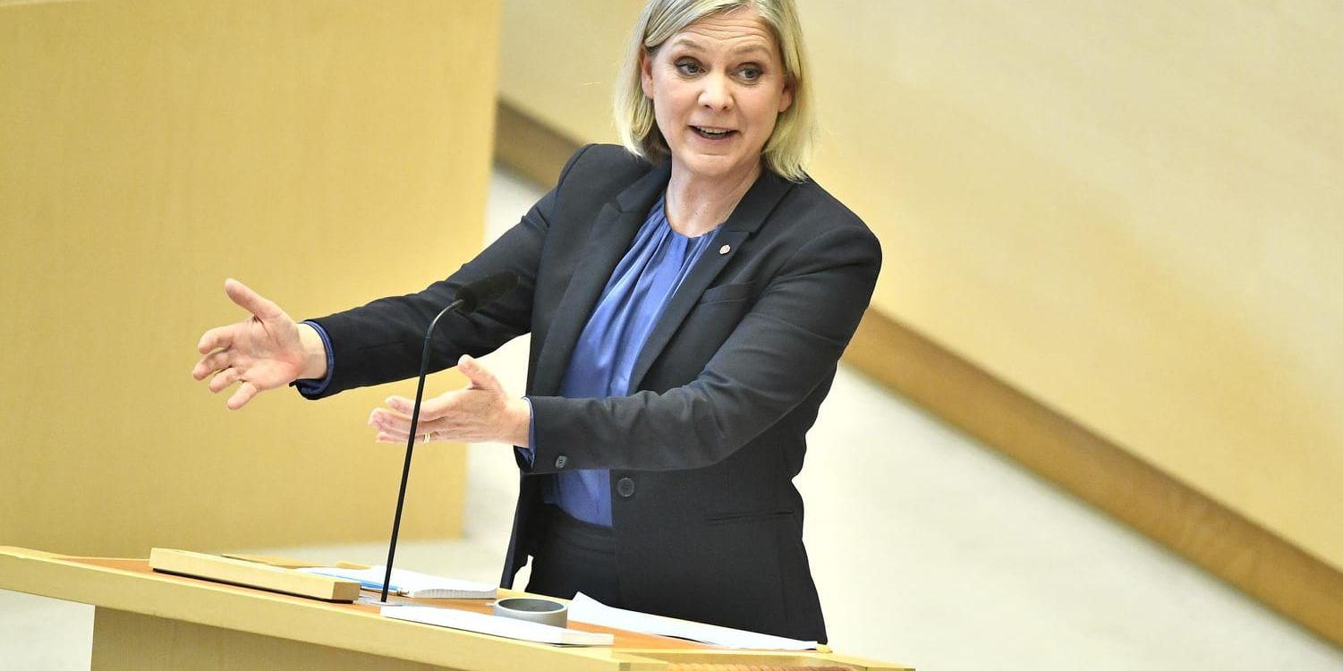 Finansminister Magdalena Andersson (S) vill se skärpta tag kring välfärdsbrott. Arkivbild.