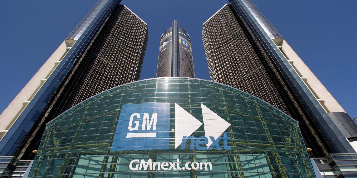 General Motors varnar för ekonomiska följder för företaget om USA inför tullavgifter på import av europeiska bilar. Arkivbild.