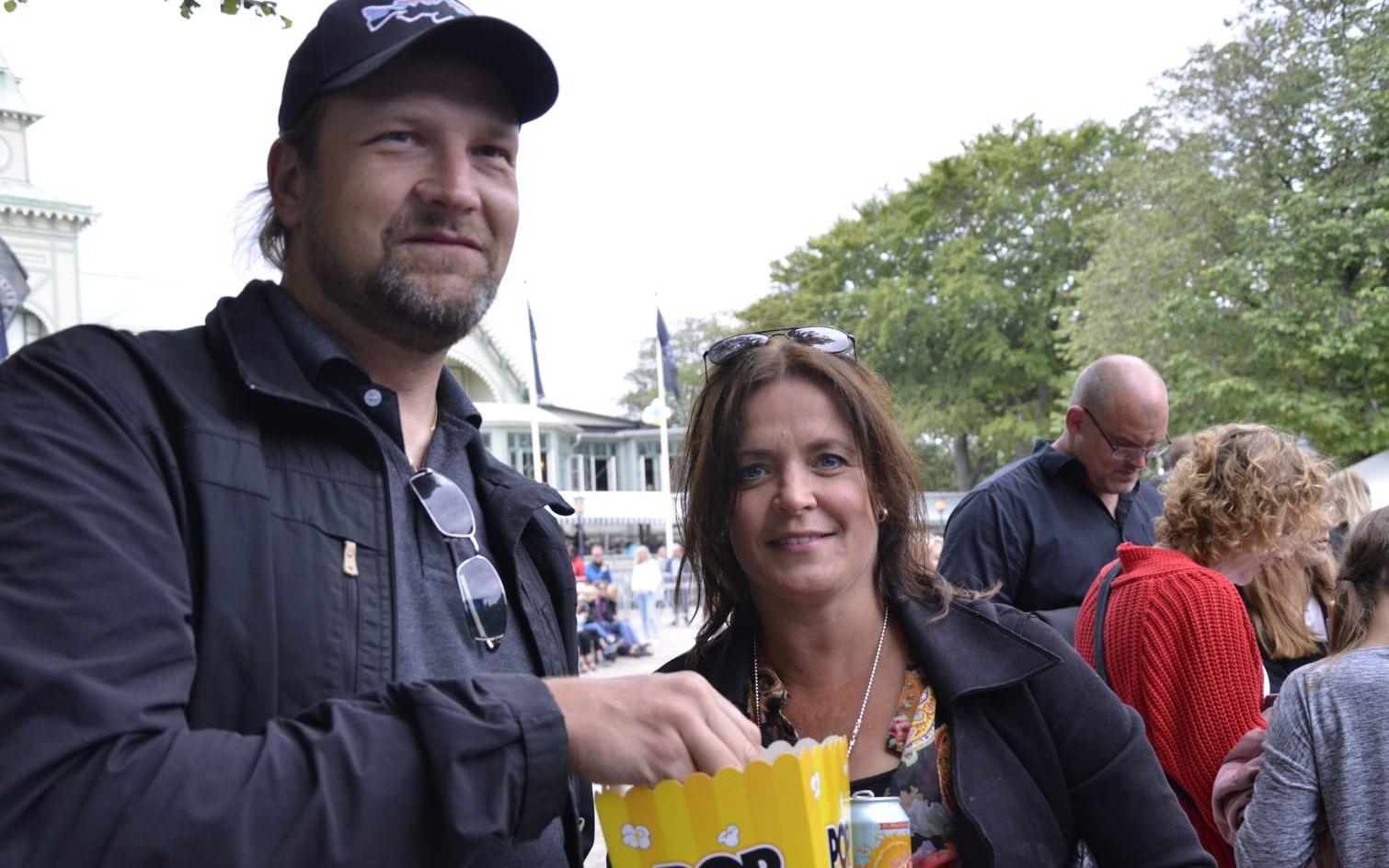 Fredrik Larsson och Marielle Wallström festade på popcorn.