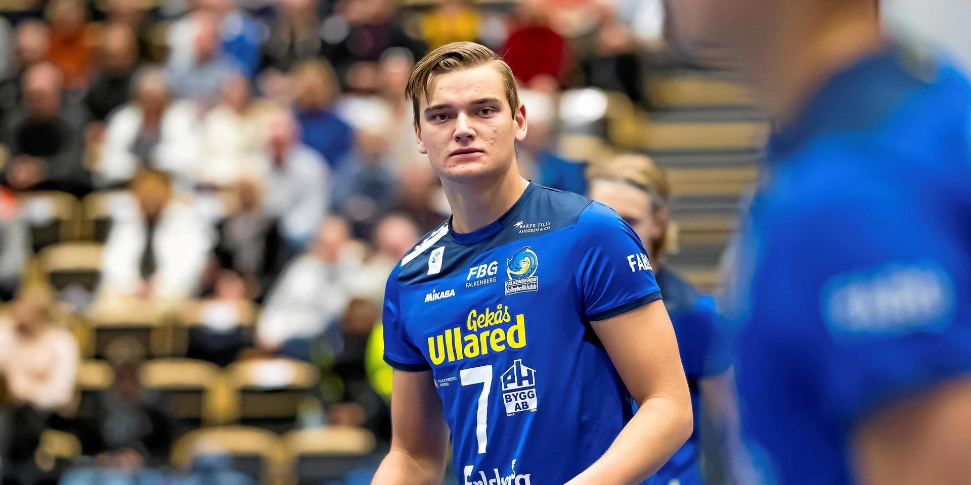 Falkenbergs Volleybollklubb har förlängt kontraktet med Teodor Nilsson.