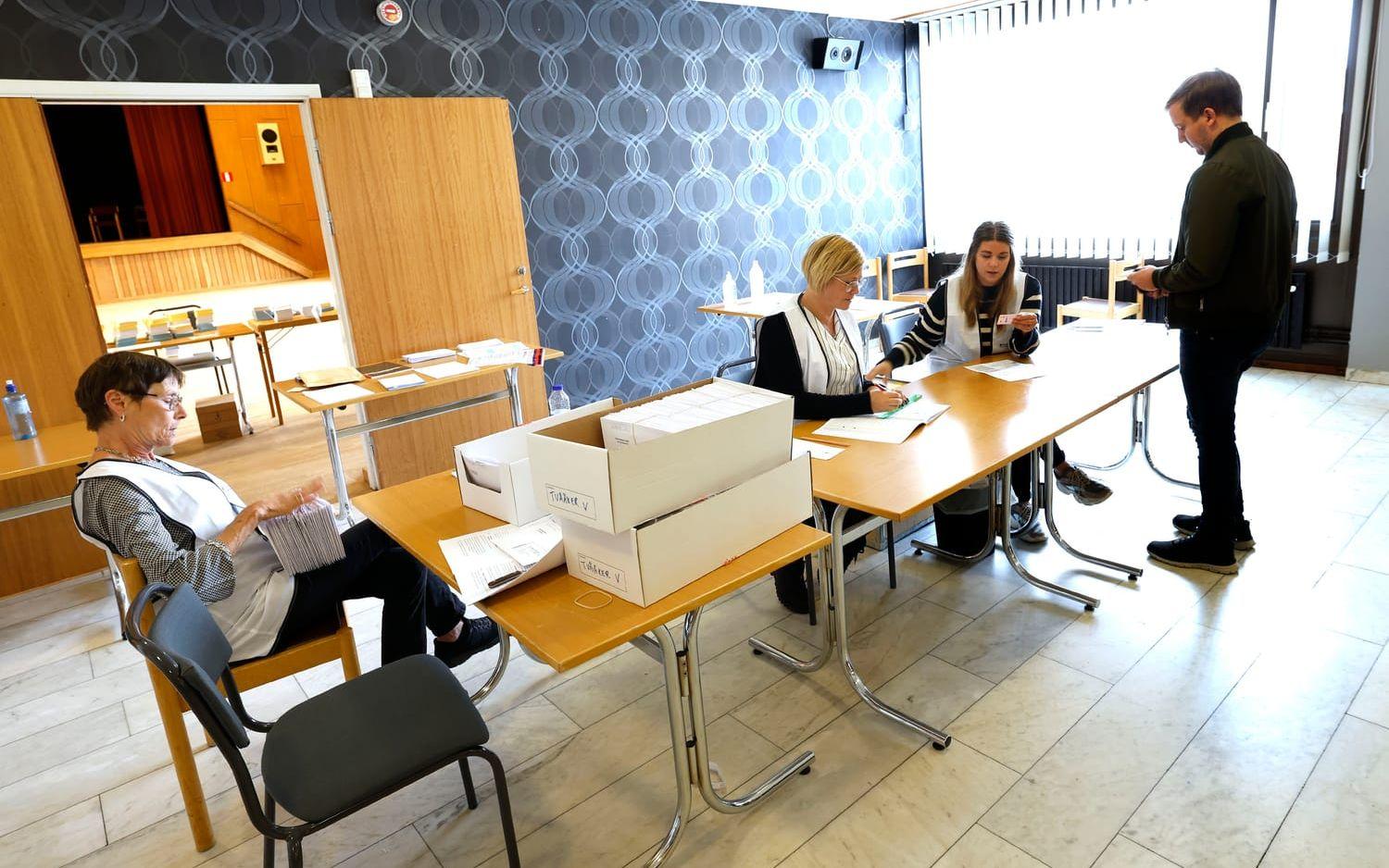 Medborgarhuset i Tvååker förvandlades till vallokal den 11 september 2022.