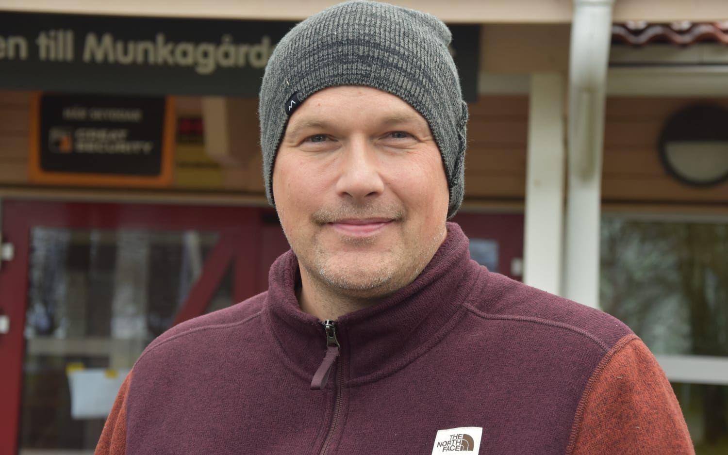 Kalle Bjerkeli är biologi- och idrottslärare på Munkagårdsgymnasiet i Tvååker.