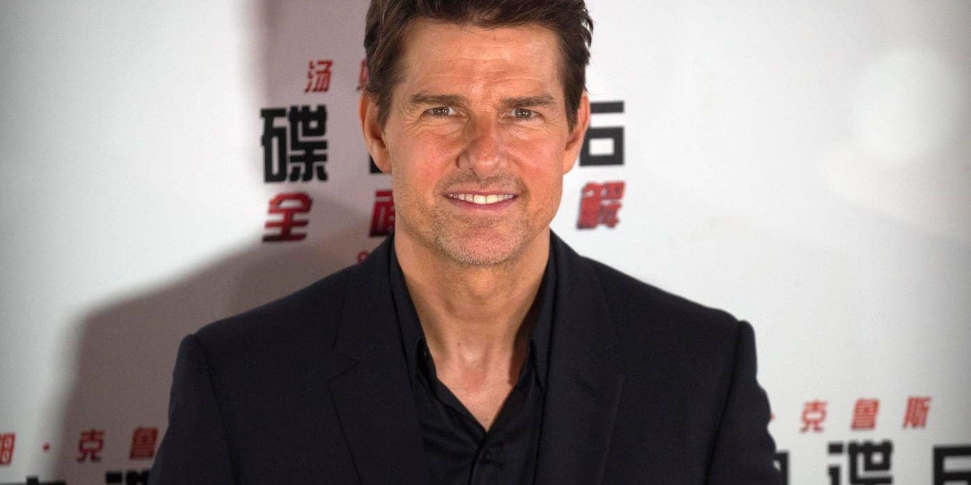 Tom Cruise ska reprisera sin roll som Pete "Maverick" Mitchell i uppföljaren till "Top gun". Men tittarna får vänta ännu ett år på det kära återseendet. Arkivbild.