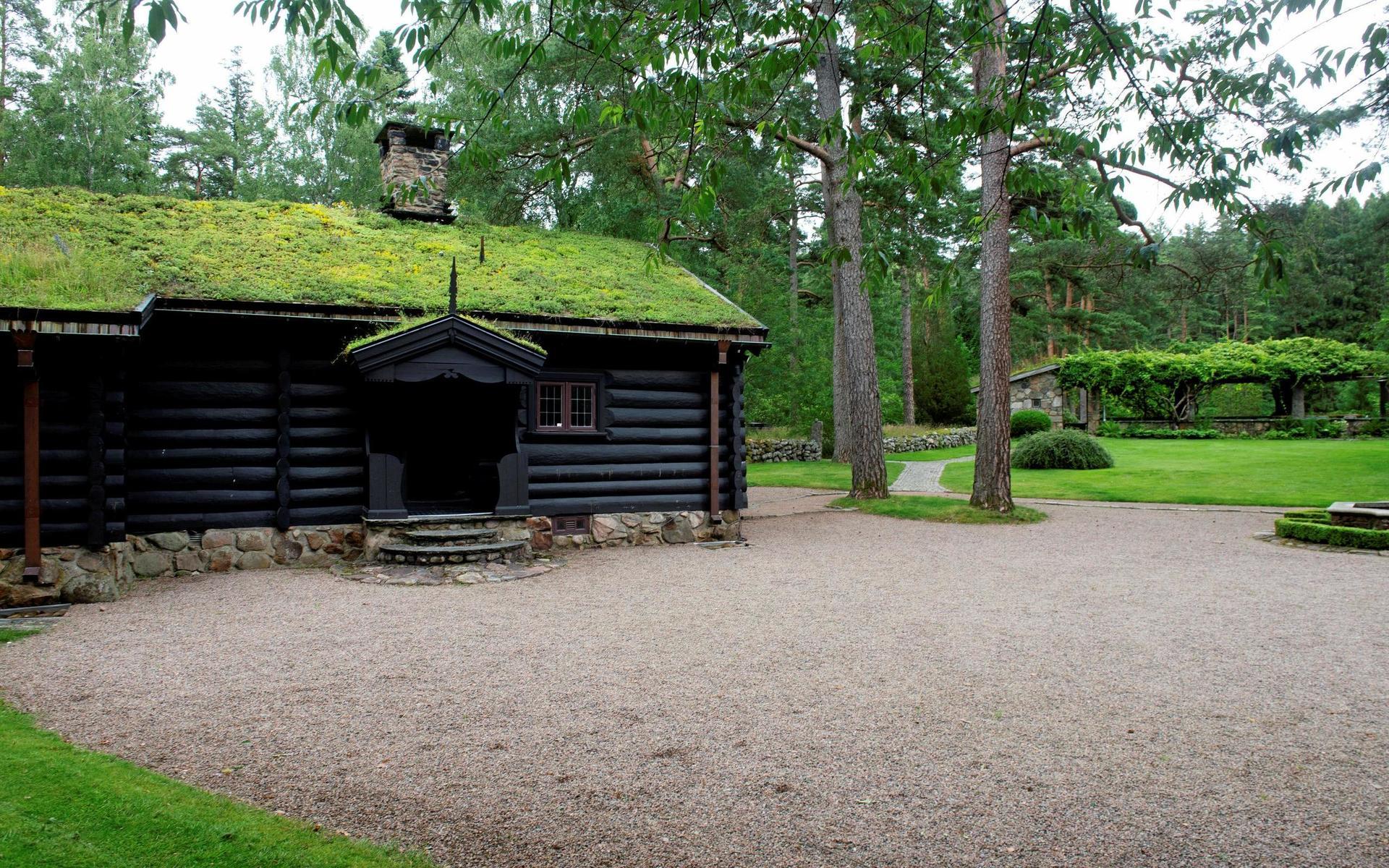 Under åren 1954-2013 var det Gunnar Westerberg, vd på Nordiska Filt, som ägde Vargaslätten. Han och hans familj använde parken som sommarställe. De hade en trädgårdsmästare som skötte om parken och man tog också emot enstaka grupper, men främst trädgårdssällskap och branschfolk. 