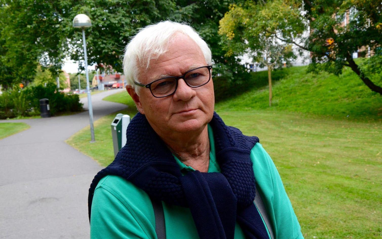 Ruben Larsson, 67, egen företagare, Malmö: "Ljudböcker är något jag har älskat. Jag hade alla Fritiof Nilsson Piraten på ljudband och tog med dem till Brasilien när jag bodde där. Men jag hittar inte i de här nya apparaterna."