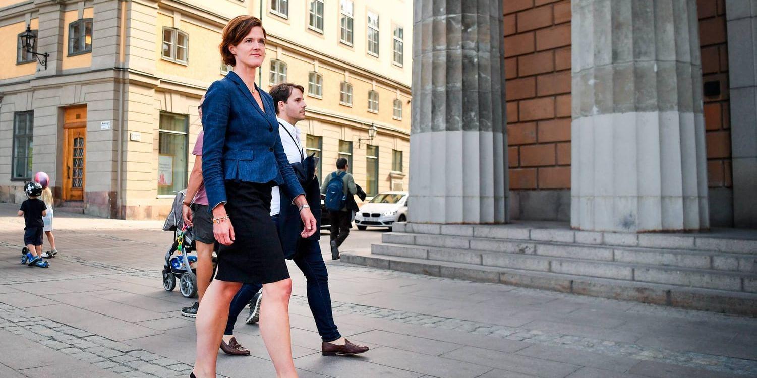 Moderatledaren Anna Kinberg Batra kan tvingas avgå om tillräckligt många länsförbund kräver att en ny partiledare ska väljas på stämman i oktober. Arkivbild.