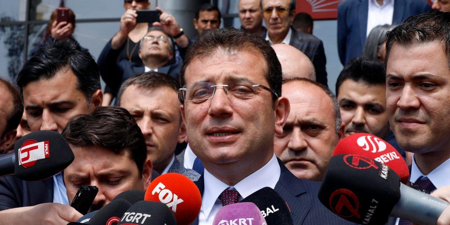 CHP:s kandidat Ekrem Imamoglu segrade i borgmästarvalet i Istanbul i slutet av mars, men valet har ogiltigförklarats av president Recep Tayyip Erdogan från det konkurrerande partiet AKP.