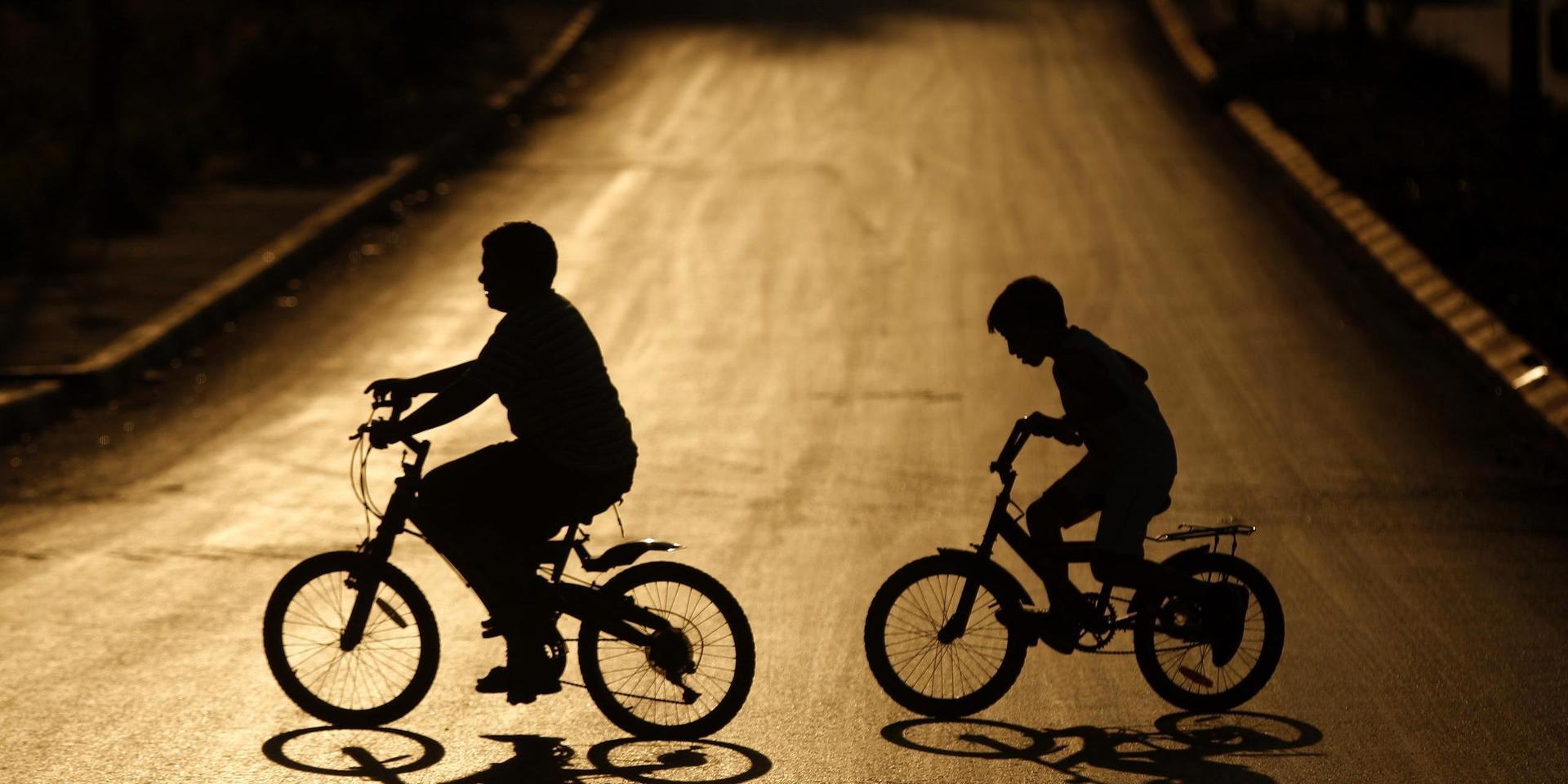 Svenska Cykelstäder har som mål att hälften av alla resor som är kortare än fem kilometer ska ske med cykel.