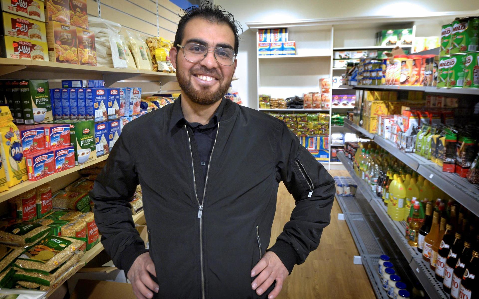 När Mahmoud Alebrahim öppnade  livsmedelsbutik förra hösten var tongångarna positiva. Nu har affären stängt efter ett inbrott. Arkivbild.
