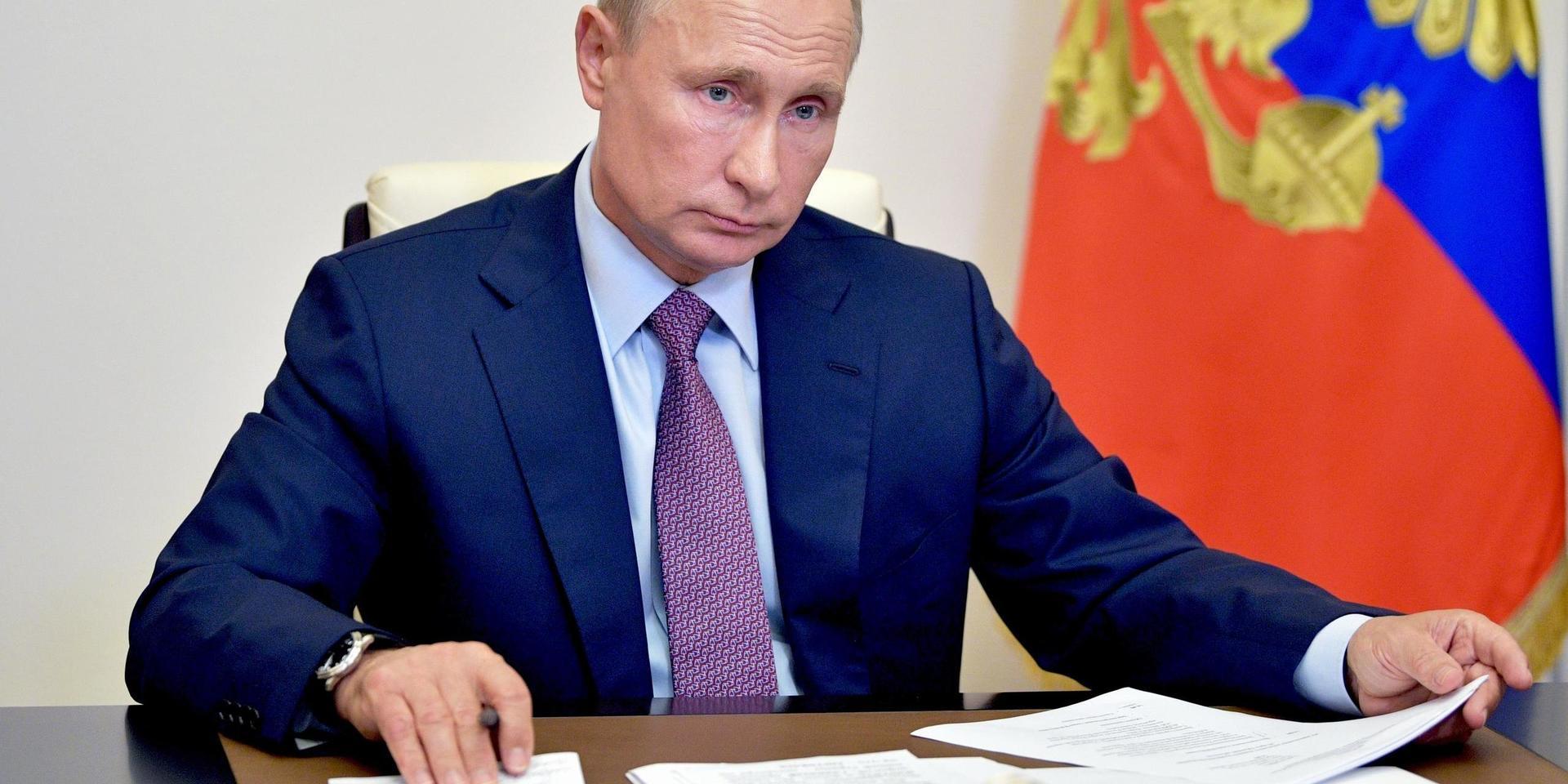 Rysslands president Vladimir Putin under fredagens videokonferens. 