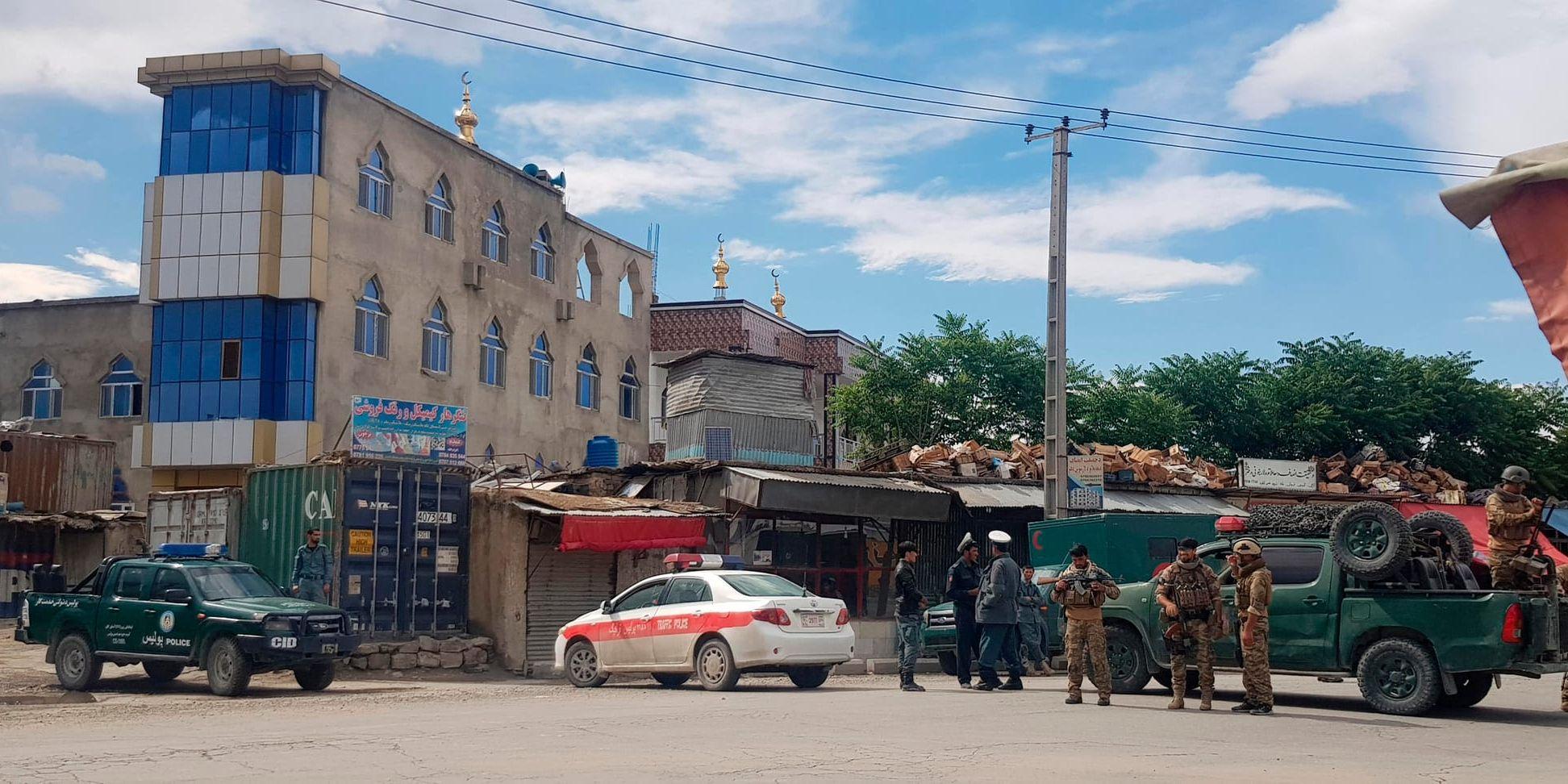 Bombdådet skedde vid al-Taqwamoskén i Afghanistans huvudstad Kabul.