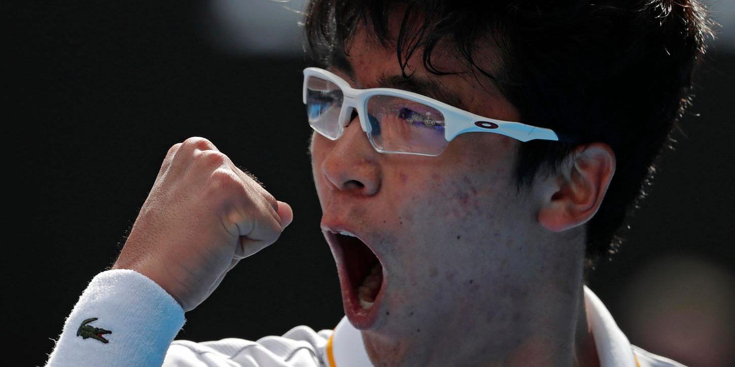 Sydkoreanen Chung Hyeon kunde jubla i den tredje omgången av Australian Open.