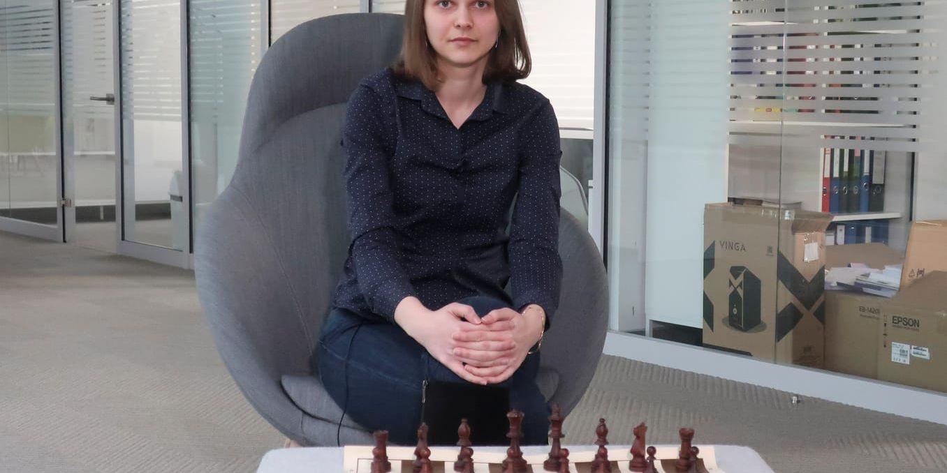 När världsmästerskapen i schack nu hålls i Saudiarabien är världsmästaren Anna Muzychuk inte på plats för att försvara sina titlar.