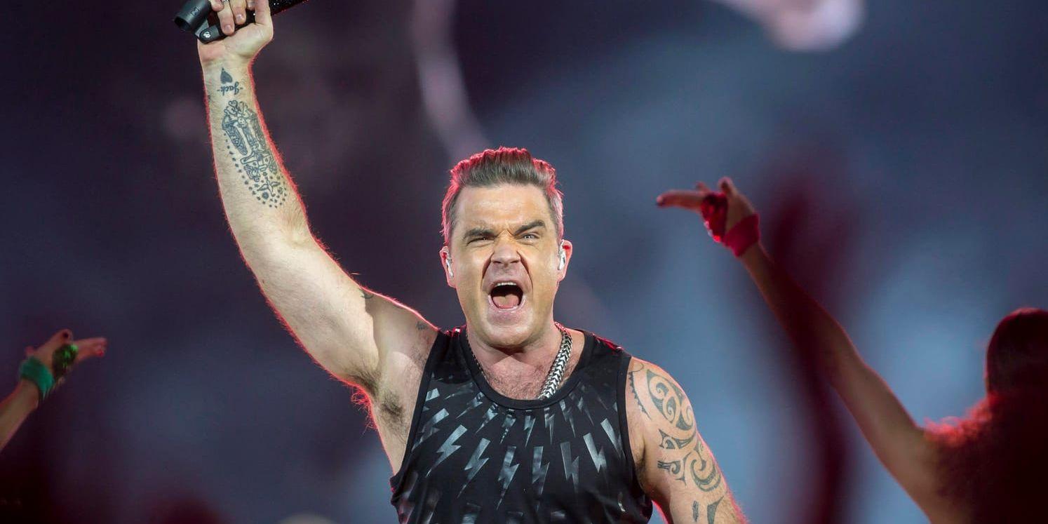 Popstjärnan Robbie Williams uppträder på öppningsceremonin för fotbolls-VM 2018. Arkivbild.