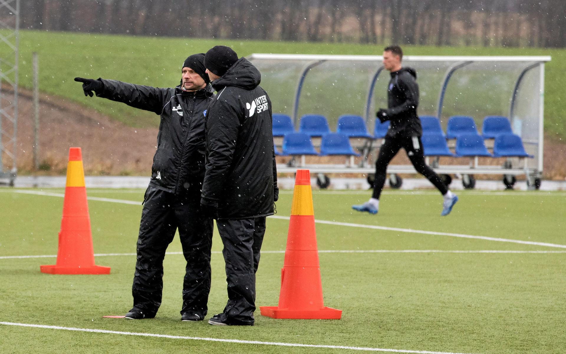 FFF tränade i regn och sol inför matchen mot Mjällby.