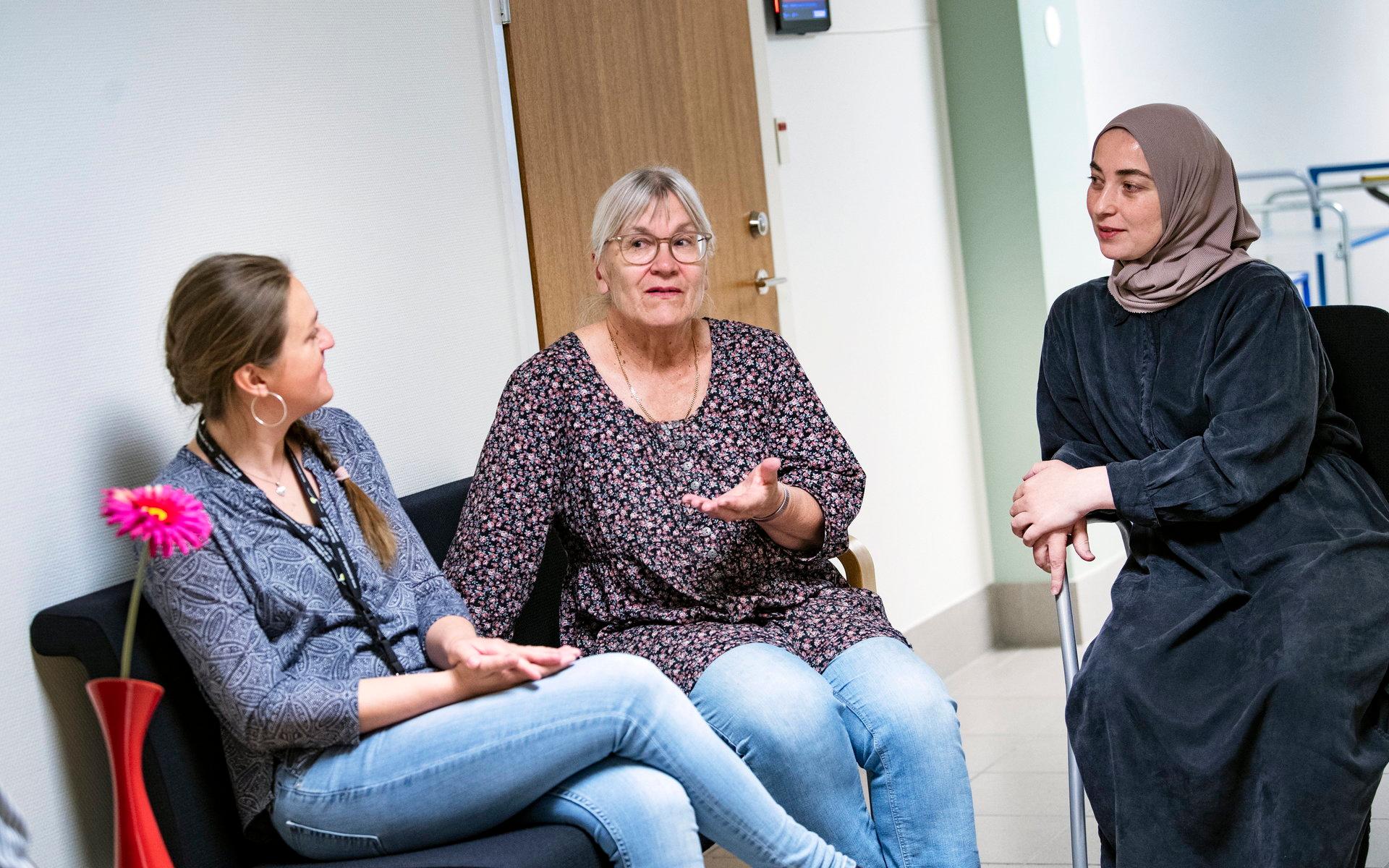 Arbetslaget Nataliya Melnyshyna, Kerstin Nordlund och Melsi Bagakashvili.