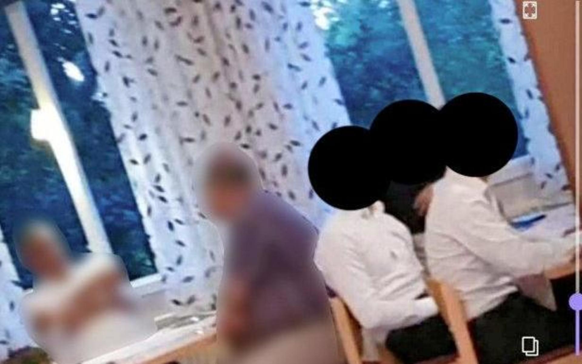 De misstänkta männen filmades under bröllopsfesten i Knäreds bygdegård på fredagen. Knivöverfallet mot en annan av bröllopsgästerna ägde rum före bröllopsceremonin som skulle hållas dagen efter. 