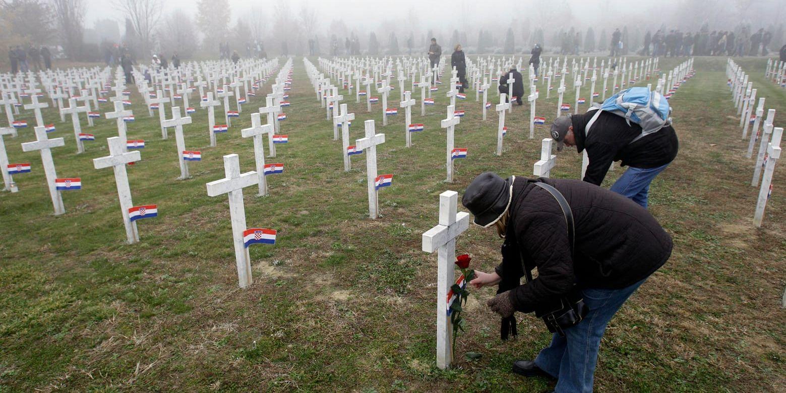Omkring 20 000 människor dödades i kriget som följde på att Kroatien utropat självständighet från Jugoslavien 1991. Arkivbild.