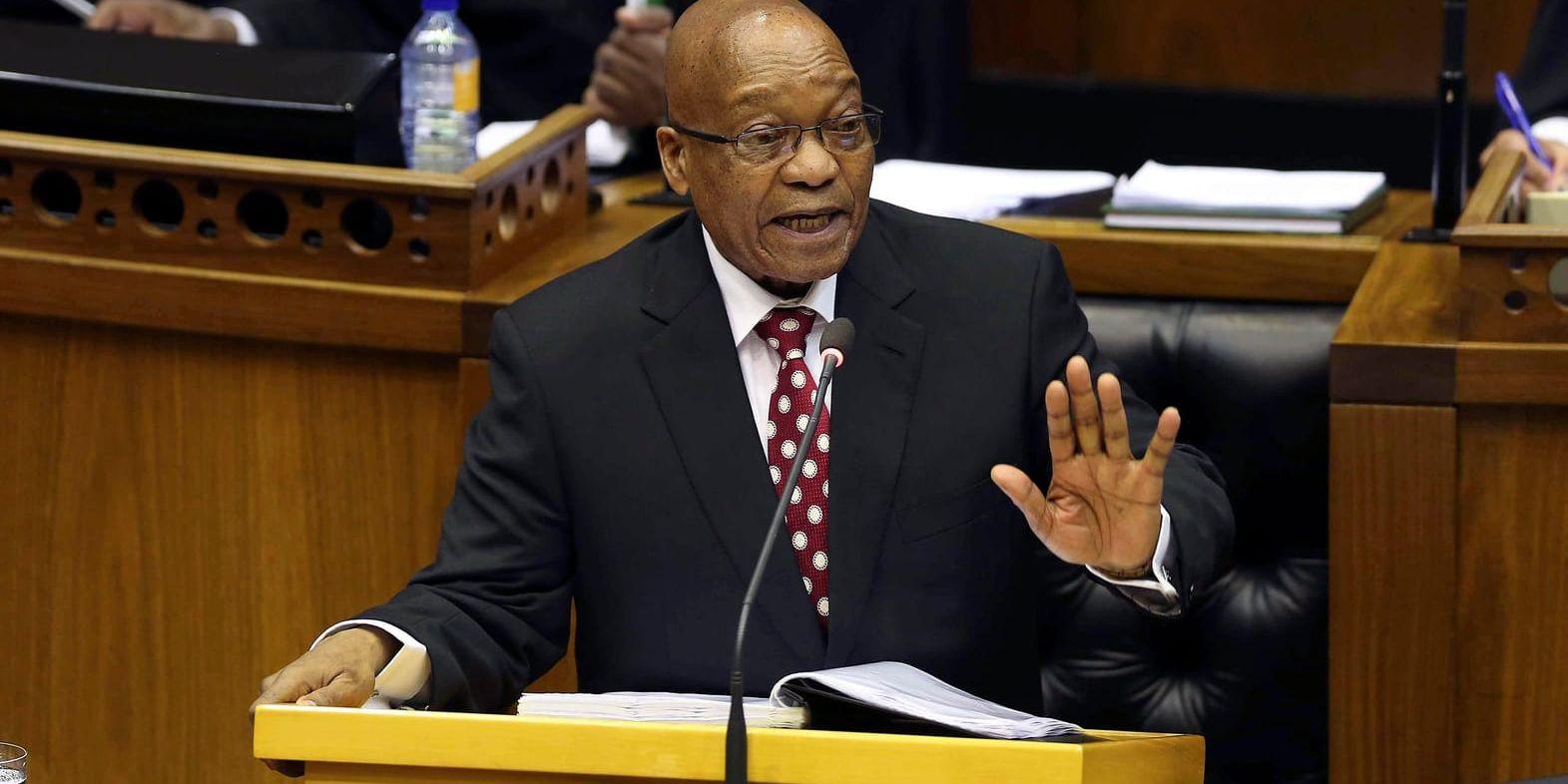 Sydafrikas president Jacob Zuma under ett framträdande inför landets parlament i fjol.